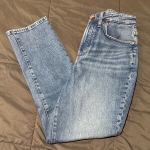 LIKE NEW Madewell The Curvy Mid-Rise Perfect Vintage Jean